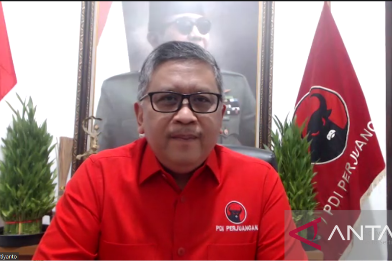 Sekretaris Jenderal PDI Perjuangan Hasto Kristiyanto saat konferensi pers melalui zoom, Kamis (15/6/2023). (ANTARA/Narda Margaretha Sinambela)