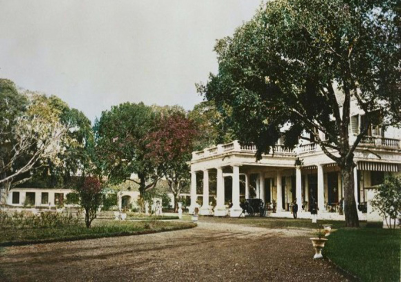 SALAH SATUNYA: Gedung Garahadi dahulu disebut Istana Simpang. (ISTIMEWA)