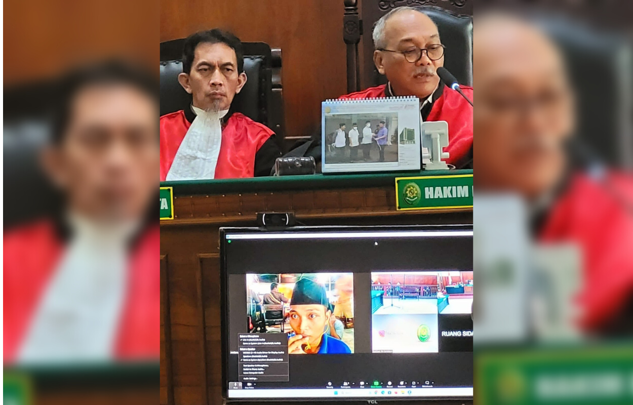 APES: Mochammad Fathur Rozi disidang secara daring. (ISTIMEWA)