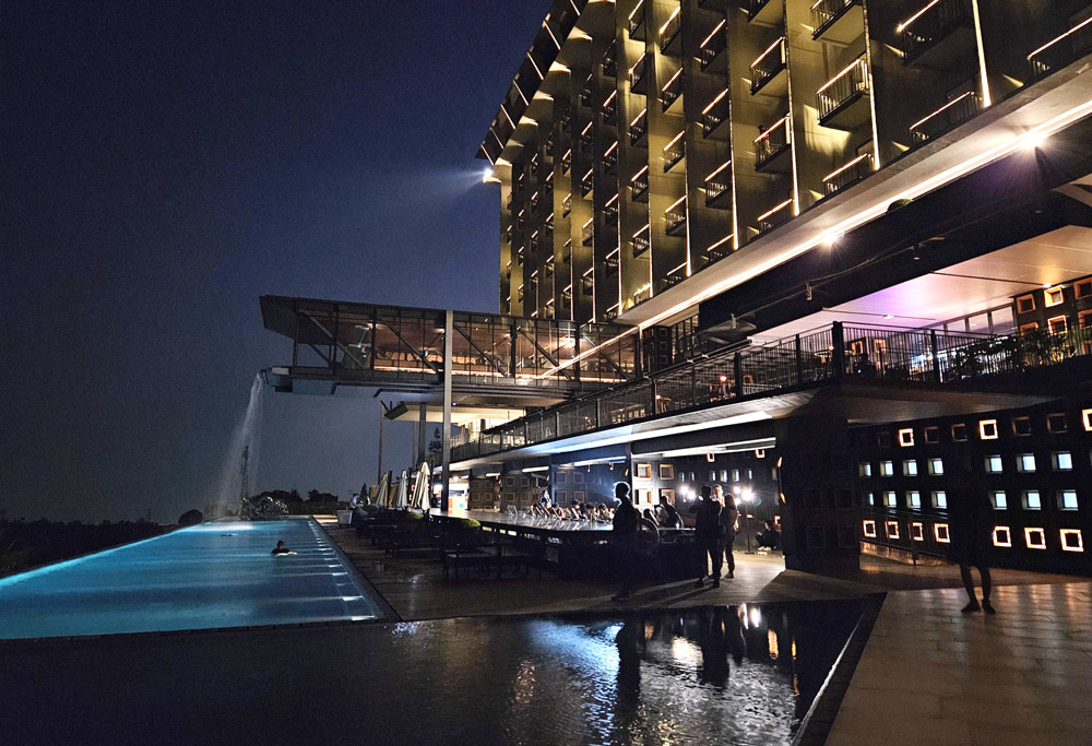 Night Mode pada Galaxy Z Fold5 | Z Flip5 bisa membuat hasil foto aesthetic malam hari kamu jadi lebih tajam dan  cerah meski dalam kondisi pencahayaan sangat minim. (ISTIMEWA)