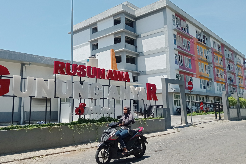 TERJANGKAU: Rusunawa milik Pemkot Surabaya menjadi incaran warga karena sewanya yang sangat murah. (SURYANTO/RADAR SURABAYA)