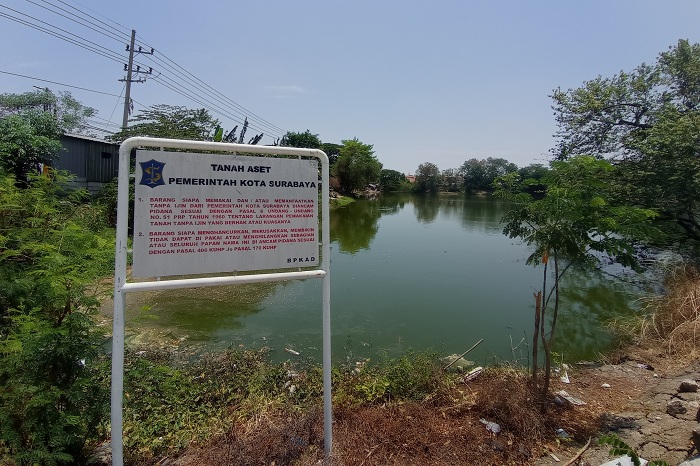 SUWUNG: Waduk Sumur Welut, aset Pemkot Surabaya yang akan disulap untuk meningkatkan ekonomi kerakyatan dan wisata. (SURYANTO/RADAR SURABAYA)