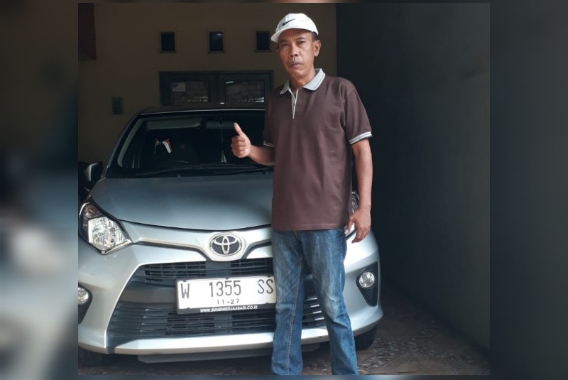 Achmad Gunomo salah satu driver GoCar yang merasakan manfaat dengan dibukanya kesempatan ojek online masuk Terminal Purabaya, Bungurasih, Sidoarjo.