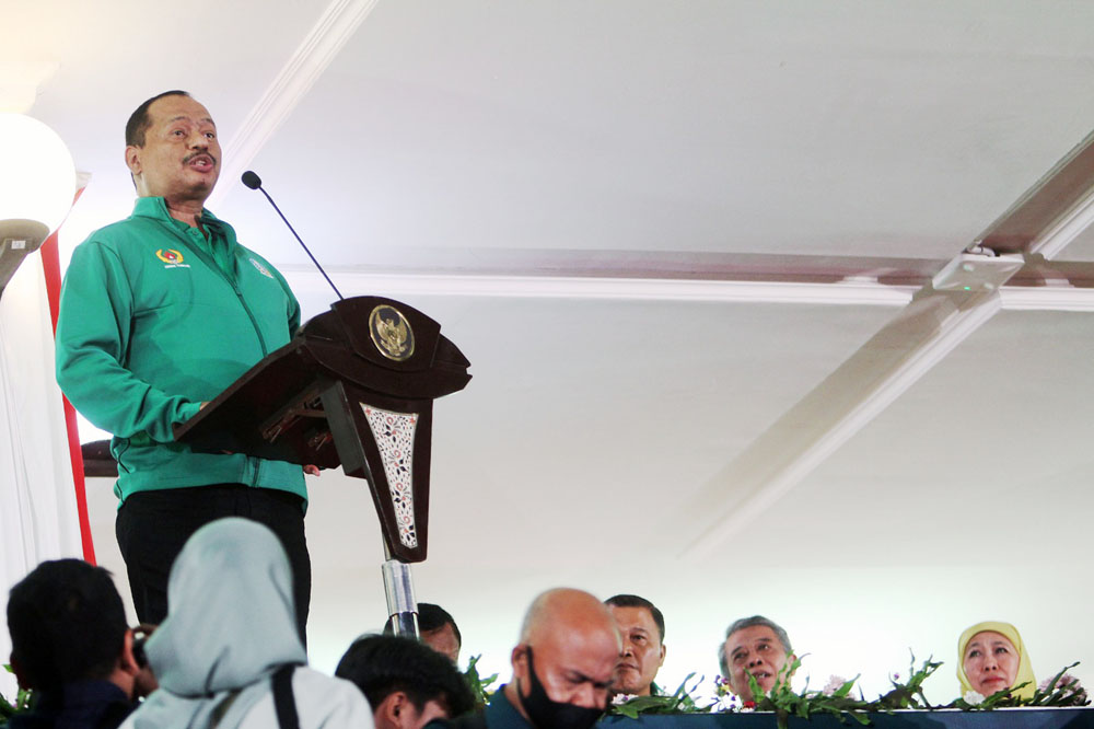 Ketum KONI Jatim Muh. Nabil dalam sebuah acara di Grahadi bersama Gubernur Khofifah Indar Parawansa.