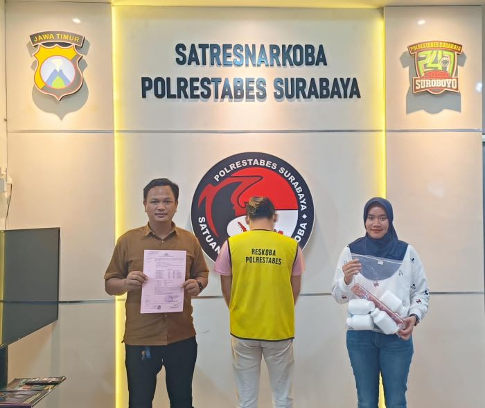 DITANGKAP: MAB, 28, warga Desa Tambakrejo, Waru, Sidoarjo ditangkap di Nganjuk karena kedapatan memiliki SS dan ribuan pil LL. (IST)