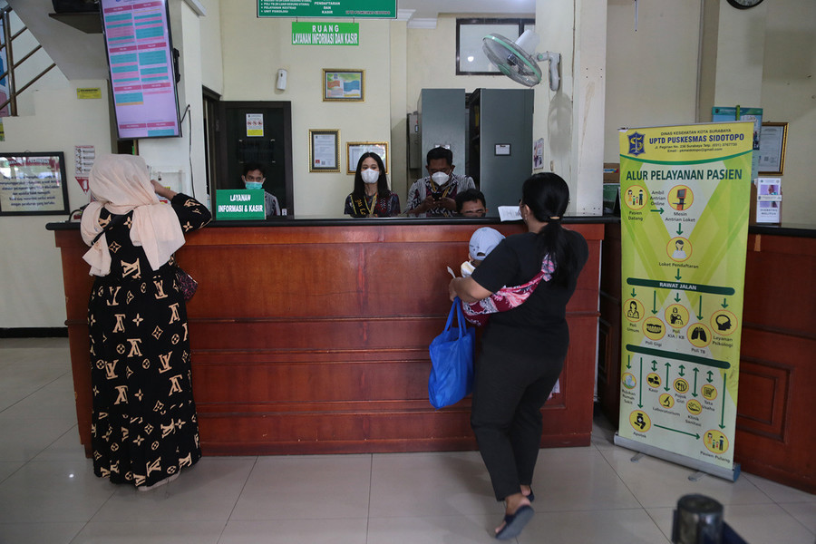 AMBIL NOMOR: Dengan e-health, warga Surabaya tak perlu lagi antre di Puskesmas. (IST)