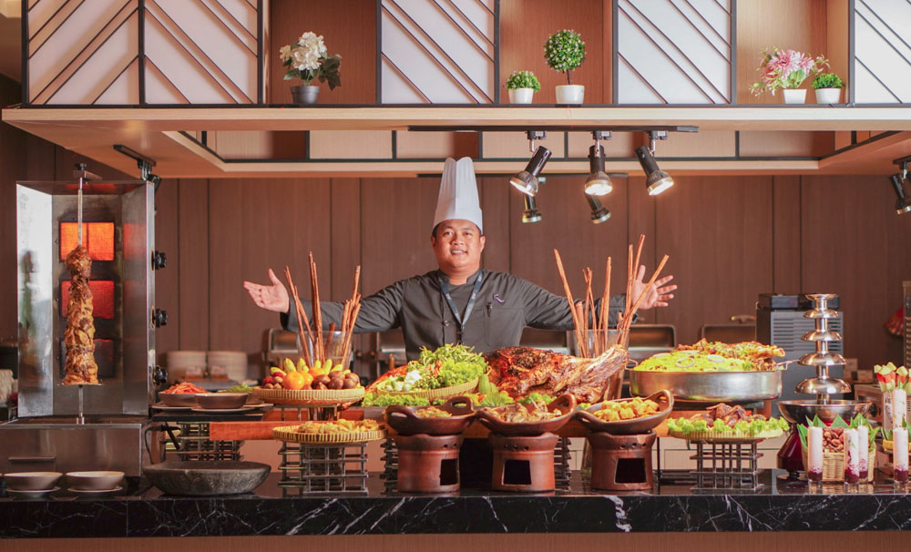 TERBAIK: Ada lebih dari 50 menu yang dapat dinikmati di Kampoeng Ramadan Kimaya selama bulan puasa.