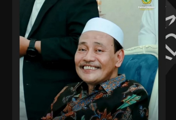 Ketua Umum MUI Jawa Timur KH Mohammad Hasan Mutawakkil Allallah. (MUS P/RADAR SURABAYA)