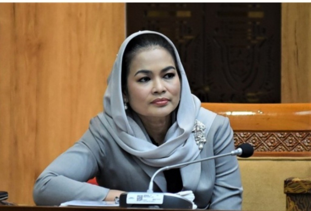 Puti Guntur Soekarno
