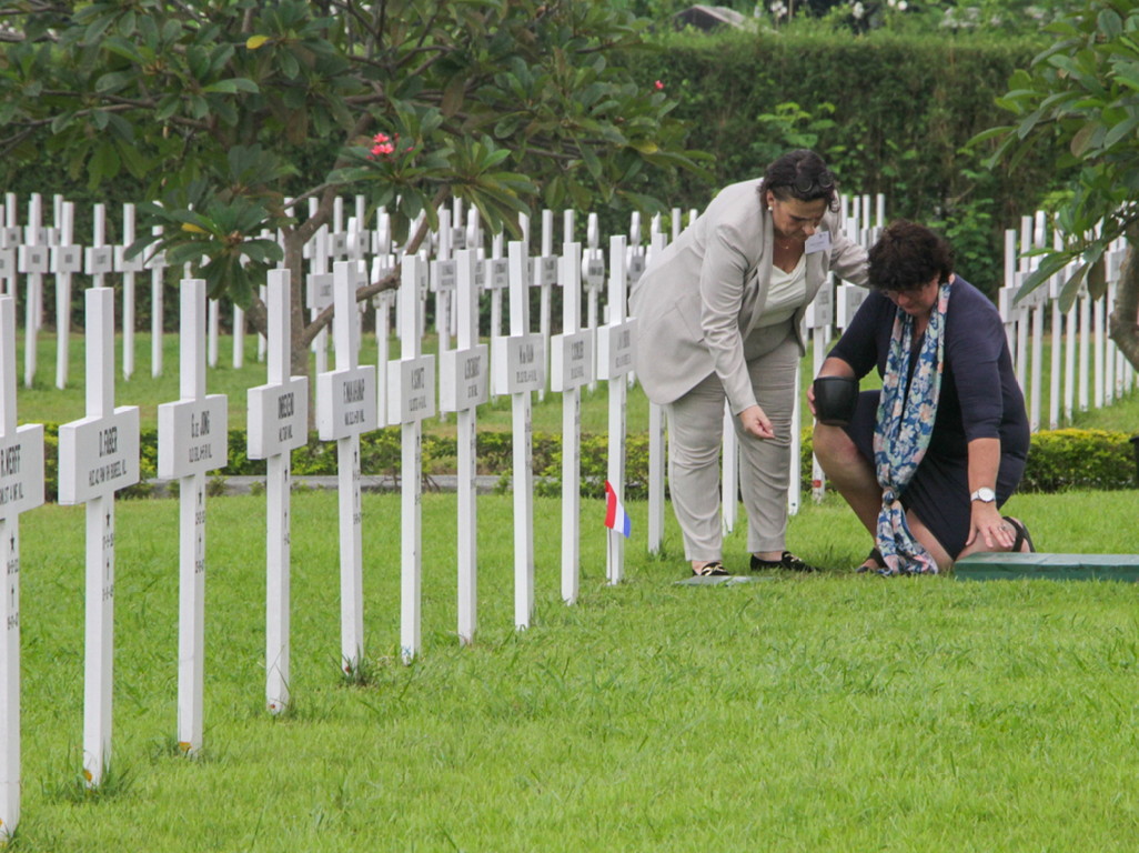 Ereveld Surabaya di Kembang Kuning. Akhir Februari 2024 lalu sejumlah warga Belanda melakukan tabur bunga di makam ini untuk mengenang pertempuran pada Perang Dunia II.