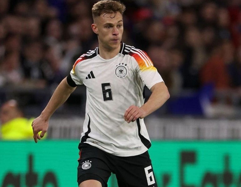 Arsenal serius ingin angkut Joshua Kimmich dari Bayern Munich.