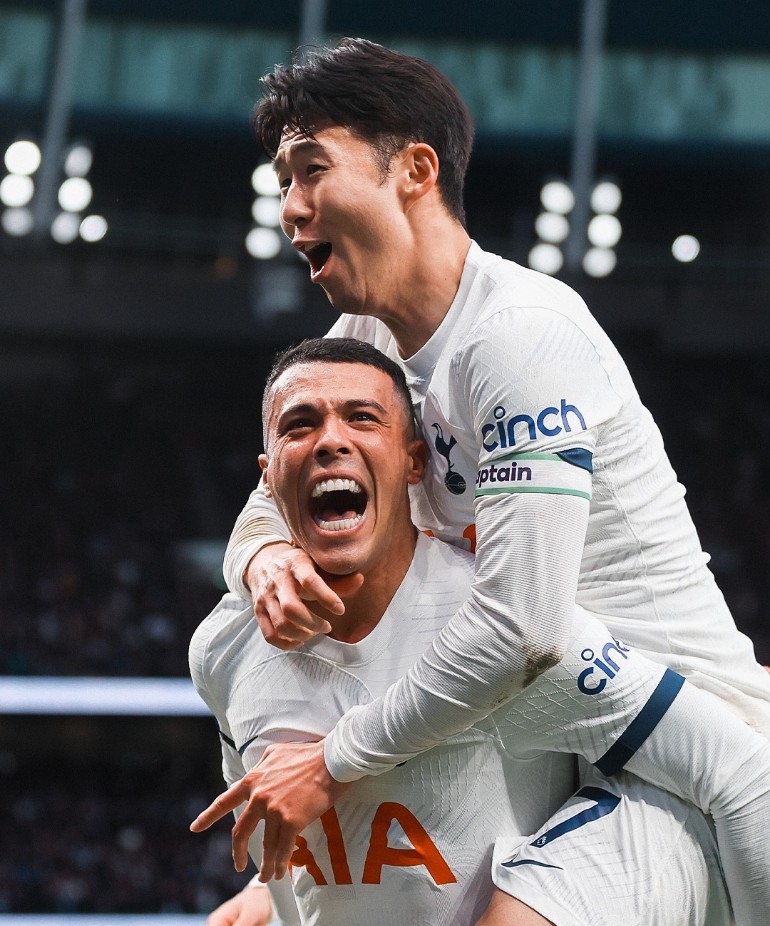 Pedro Porro jadi bintang kemenangan Tottenham Hotspur atas Nottingham Forest.