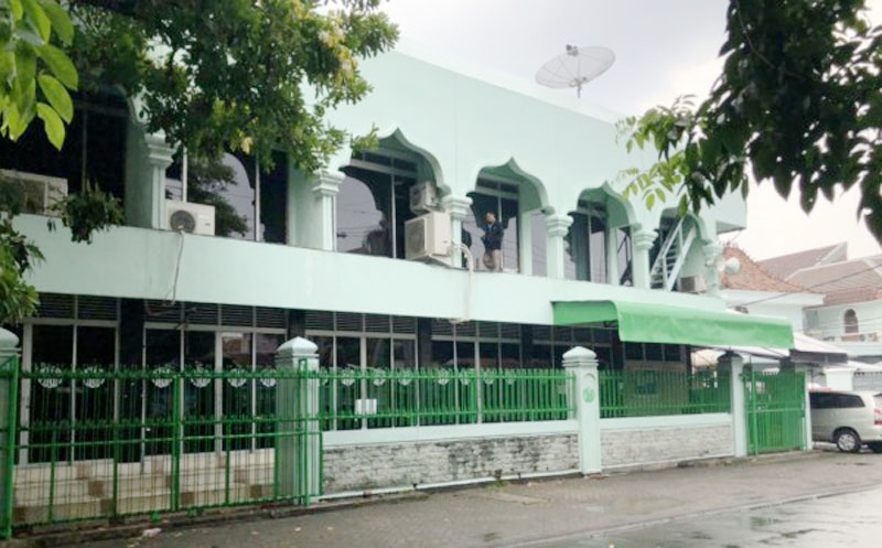 MEGAH: Salah satu masjid yang populer di Kota Surabaya, Masjid Al Falah, di Jalan Raya Darmo Nomor 137A Surabaya.
