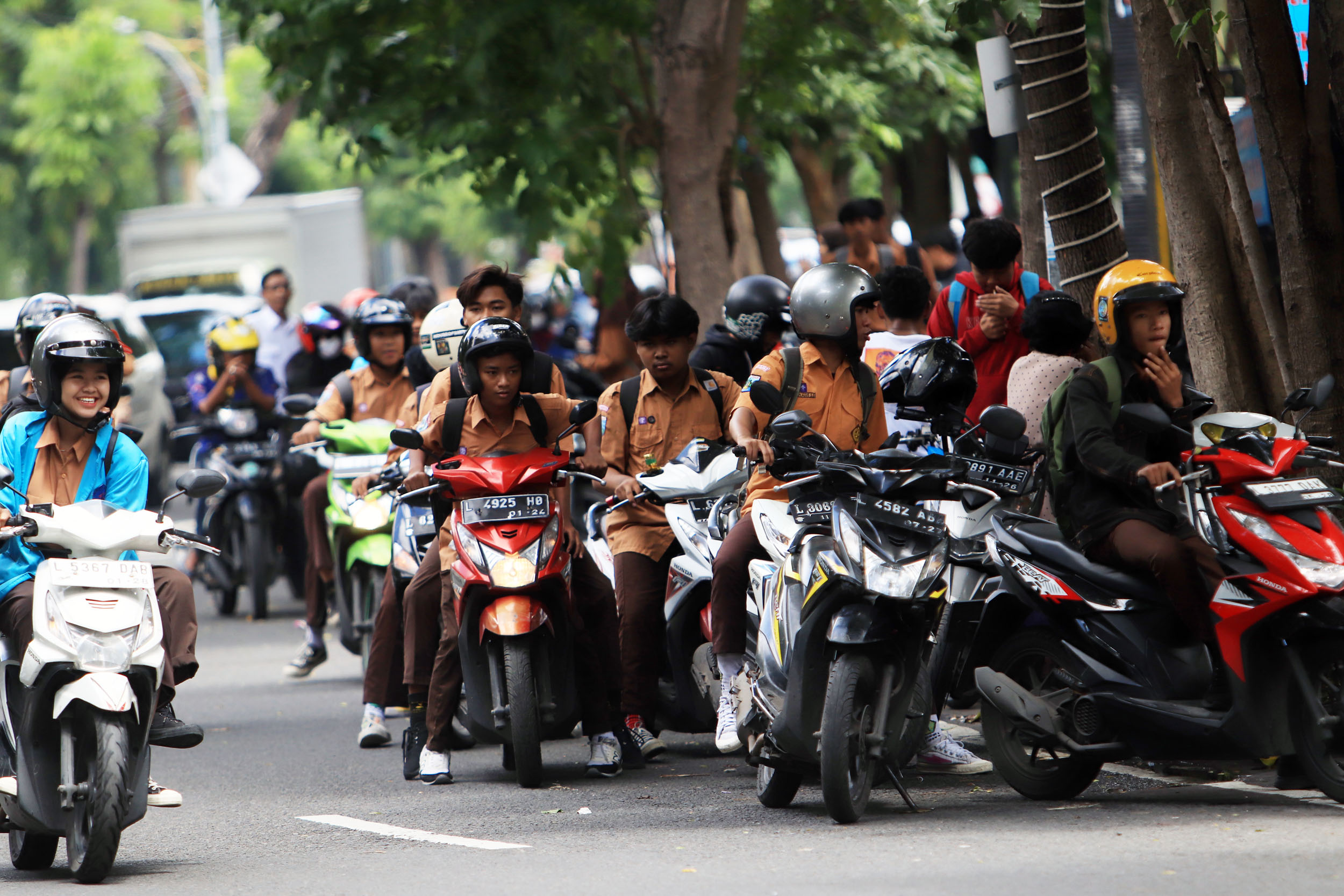 PERLU PERHATIAN DAN DUKUNGAN: Remaja membutuhkan public space positif yang bisa menyalurkan dan membentuk identitas diri.
