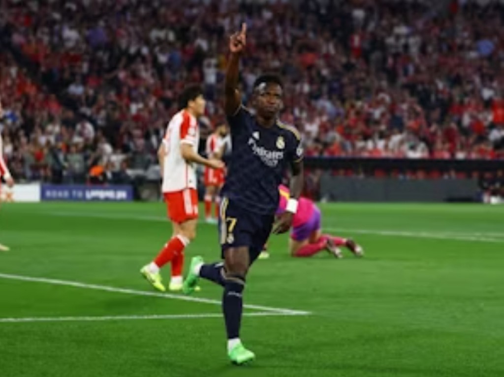 Vinicius Junior cetak dua gol untuk selamatkan Real Madrid dari kekalahan di Munich.