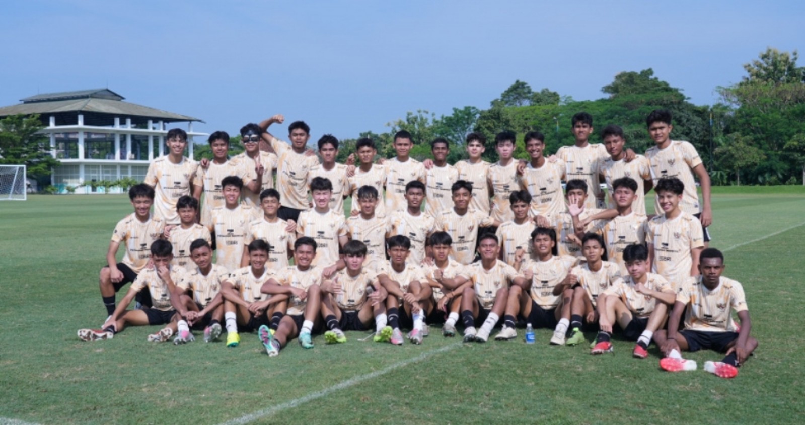 Tim U 16 Indonesia yang saat ini menjalani latihan di Jogjakarta.