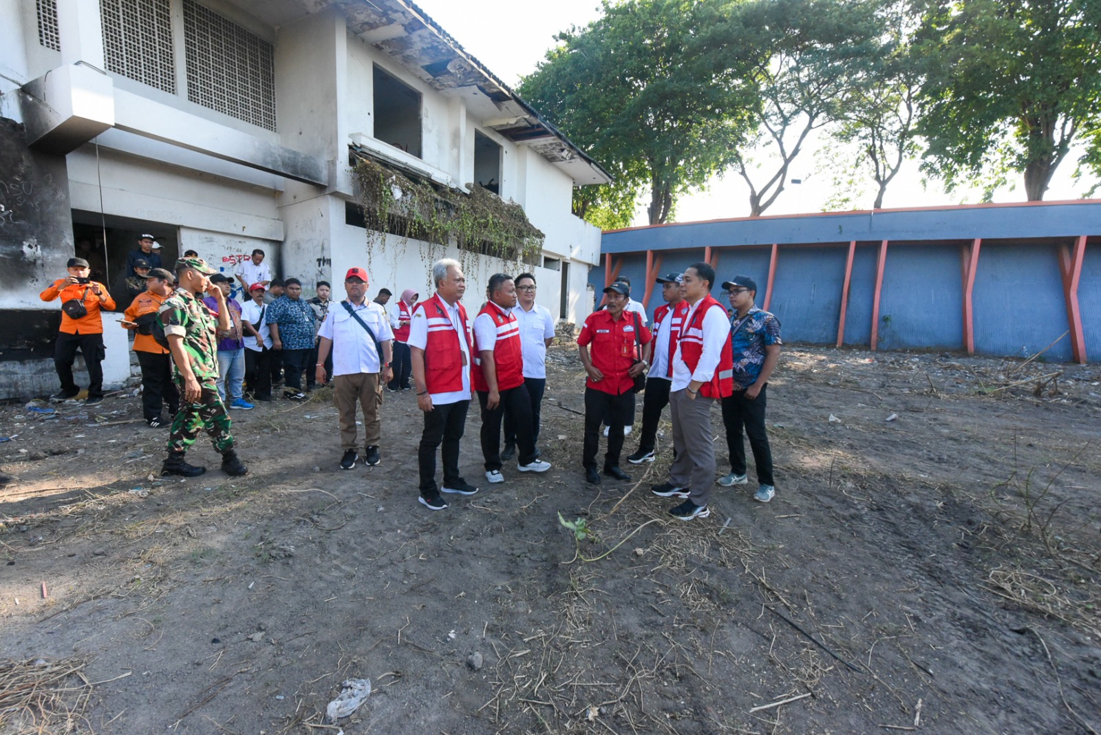 Wali kota Eri Cahyadi tinjau lapangan dan wisma Karanggayam yang saat ini mangkrak.