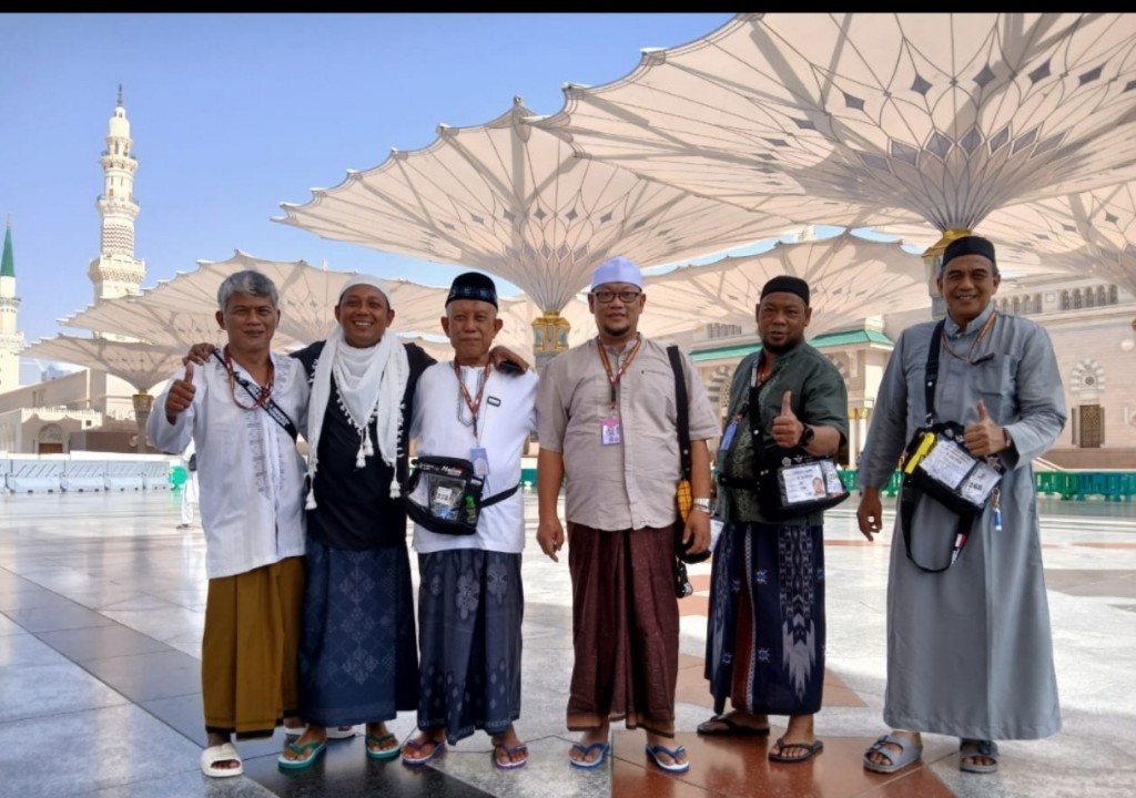 Jamaah haji Indonesia Kloter SUB 35 dari KBIHU Muhammadiyah Kota Surabaya