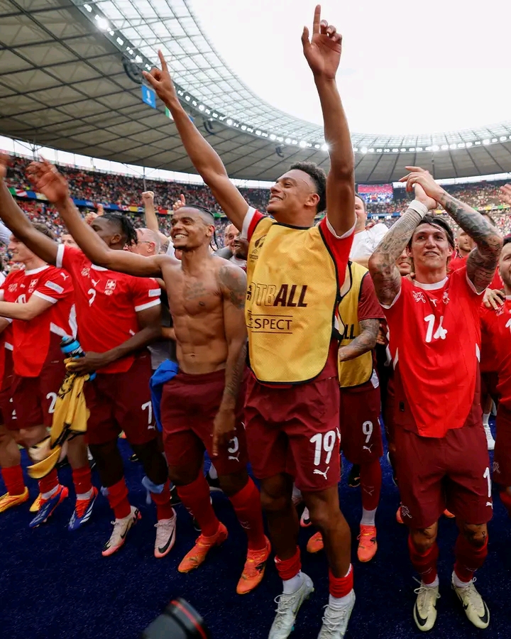 Pemain Swiss merayakan kemenangan atas juara bertahan Italia di Euro 2024. (Euro 2024)