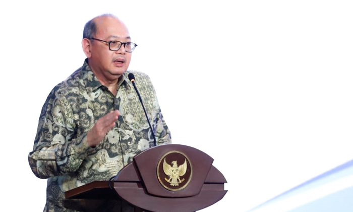 Pj Sekdaprov Jatim Bobby Soemiarsono (MUS PURMADANI/RADAR SURABAYA)