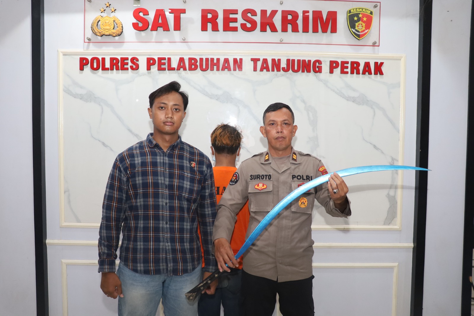 Satreskrim Polres Pelabuhan Tanjung Perak berhasil amankan ketua geng yang konvoi di Jalan Wonosari Lor Gang KB, Surabaya. Video aksi mereka sempat viral.dan meresahkan masyarakat. (IST)