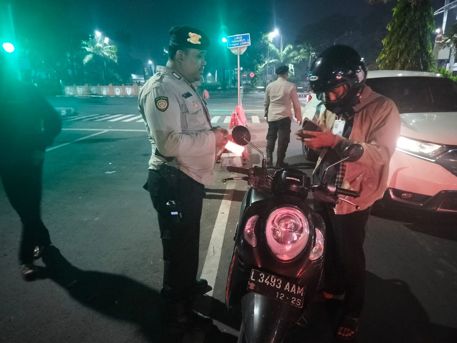 Polrestabes Surabaya laksanakan patroli rayon polsek dan tiga pilar antisipasi jelang 1 Muharam atau Suro. (IST)