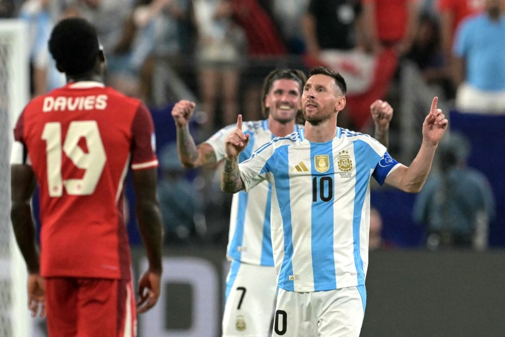 Lionel Messi tinggal selangkah bawa Argentina pertahankan gelar juara Copa America.
