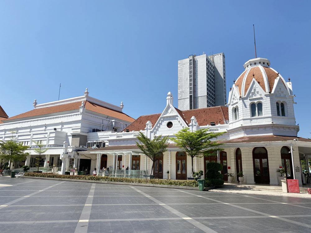 Alun- Alun Surabaya yang dibangun di era Wali Kota Tri Rismaharini.