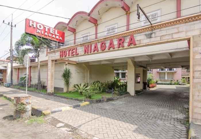 Hotel Niagara di di Jalan Dr Soetomo 63, Krajan, Lawang, Kabupaten Malang.