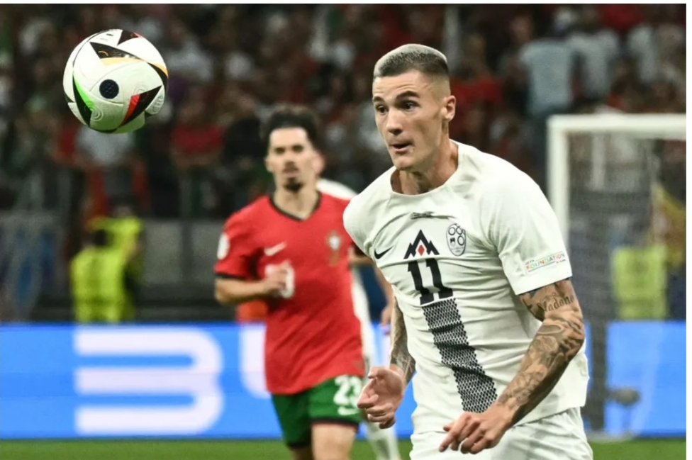 Benjamin Sesko saat tampil di Euro 2024 bersama timnas Slovenia.