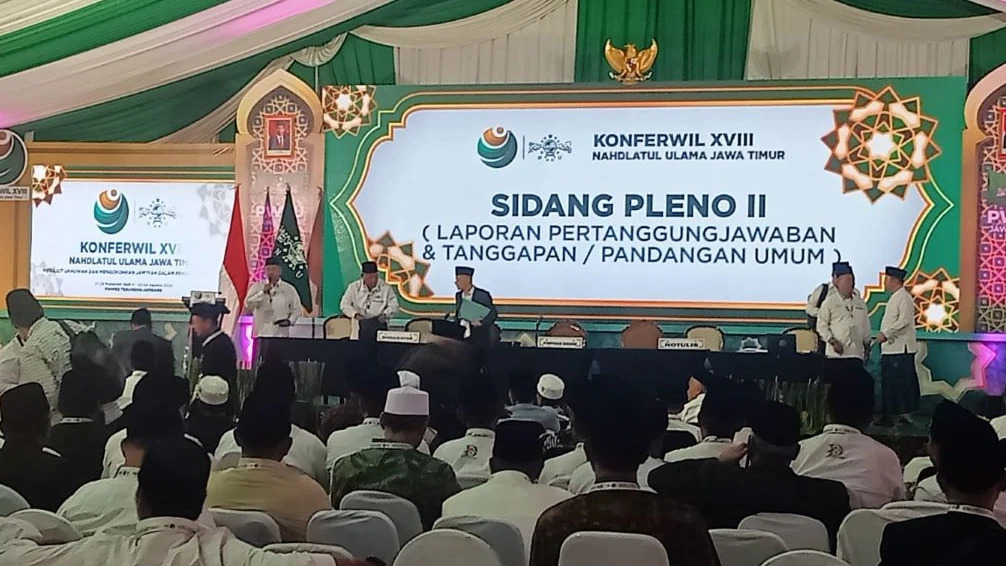 Suasana sidang pleno penyampaian LPJ PWNU Jatim di Konferwil NU Jatim ke-18.