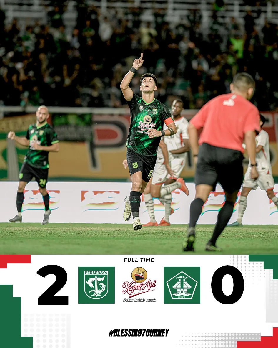 Pemain Persebaya Surabaya merayakan gol kemenangan atas Persik Kediri. Green Force sedang on fire. (IST)