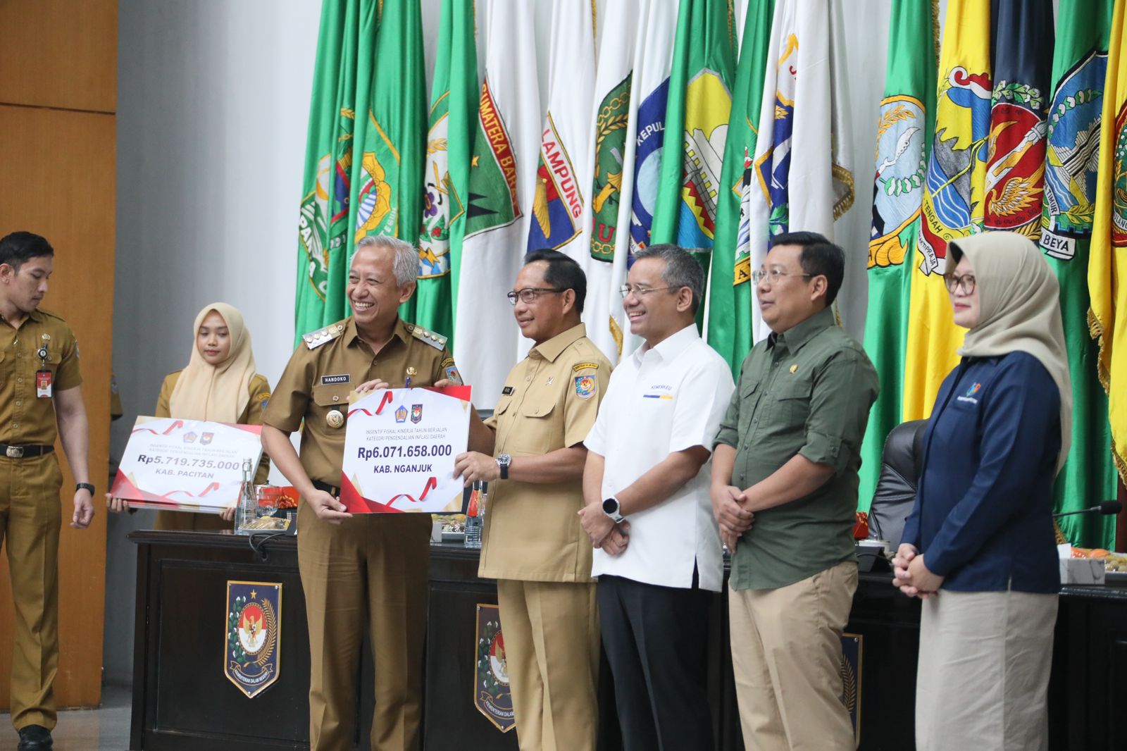 SELAMAT: Kabupaten Nganjuk mendapat insentif fiskal dari pemerintah pusat senilai Rp 6 miliar lebih, sedangkan kabupaten Pacitan dapat Rp 5,07 miliar lebih. (IST)