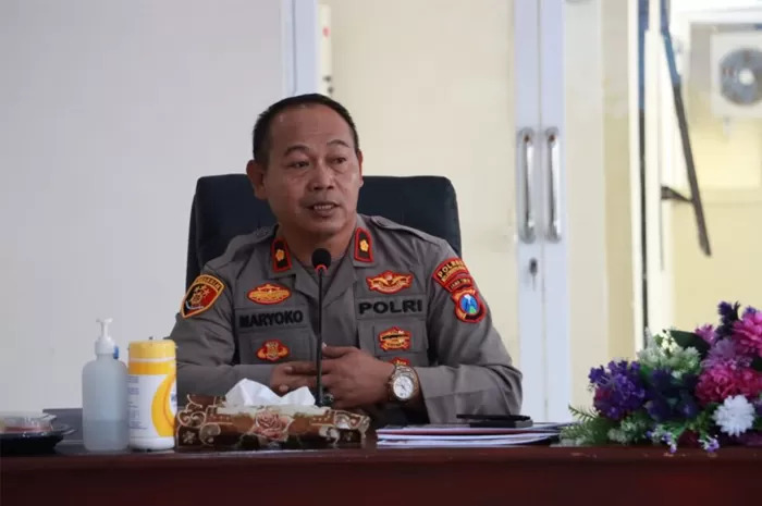 Kapolsek Prajurit Kulon Kota Mojokerto, Kompol Maryoko yang ditemukan meninggal bunuh diri di kamar rumahnya, Minggu (11/8).