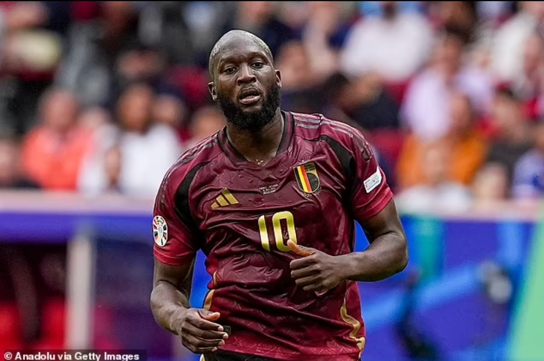 Romelu Lukaku yang ingin pindah ke Napoli bisa jadi penjualan yang lumayan bagi Chelsea.