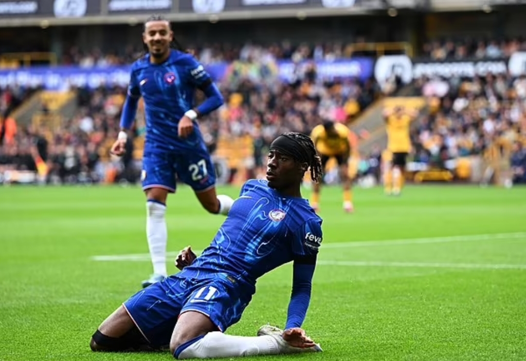 Hat-trick Madueke terjadi setelah ia dicemooh oleh penggemar Wolves.