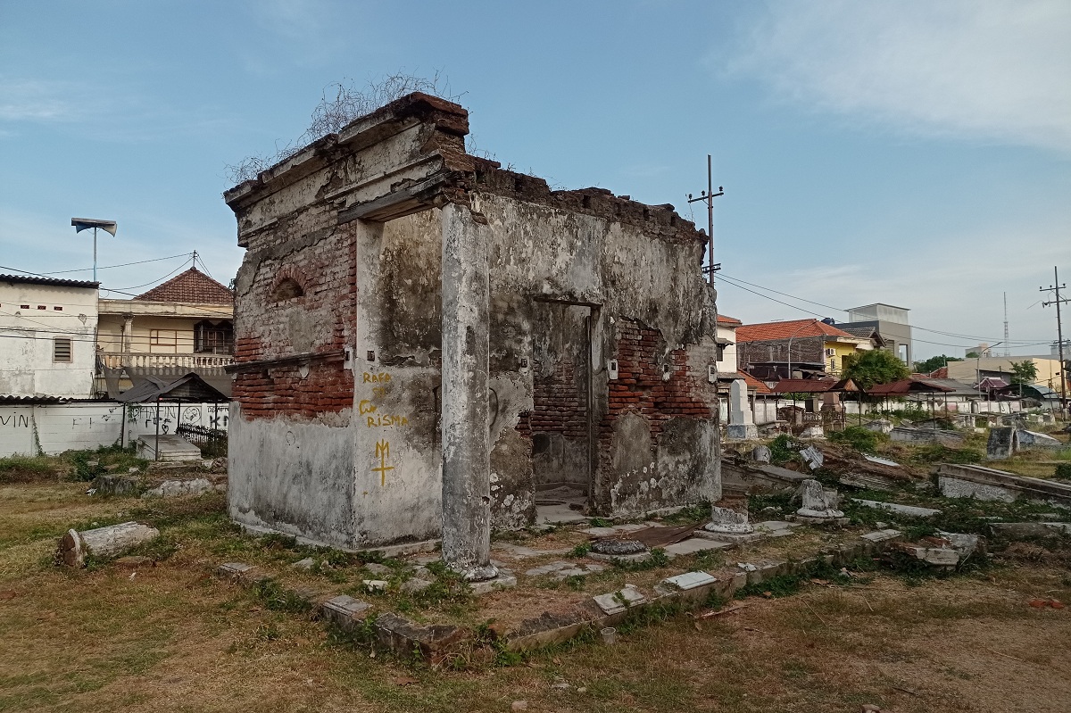 TERBENGKALAI: Omah Balung menjadi tempat meletakkan tulang belulang orang Eropa.