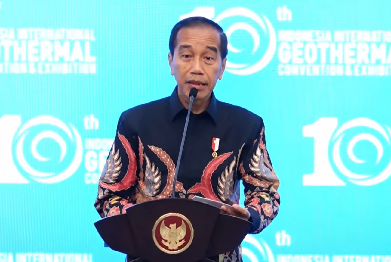 Presiden Jokowi saat memberikan sambutannya dalam pembukaan Indonesia International Geothermal Convention and Exhibiton 2024 di Balai Sidang Jakarta, Jakarta, Rabu (18/9).