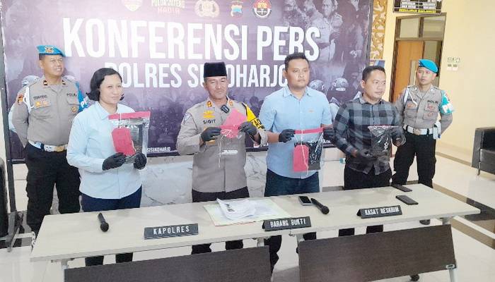 Konpers kasus penganiayaan santri di Ponpes Sukoharjo yang berujung pada korban tewas.