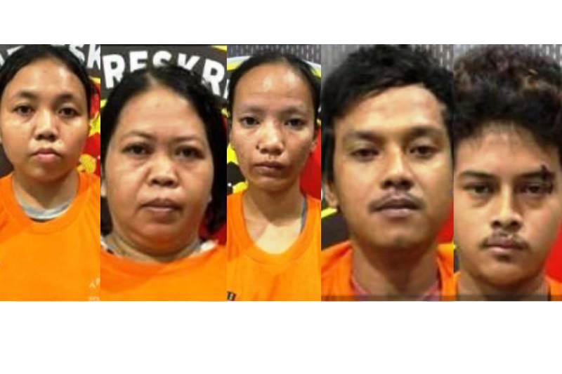 Wajah-wajah pelaku pembunuhan balita di Cilegon, kiri ke kanan: Saenah, Rahmi, Emi, Yayan dan Ujang.