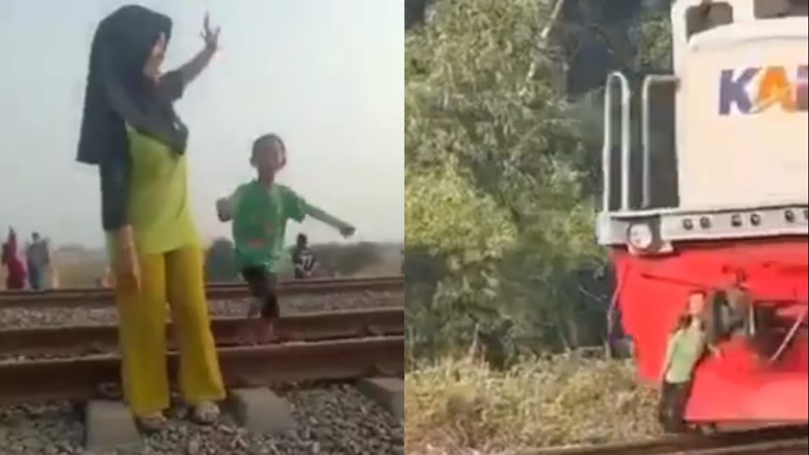 Screenshot saat seorang ibu dan dua anaknya bermain di rel kereta api. Seorang anak yang tertabrak dan terbawa lokomotof kereta hingga ke Stasiun Subang yang terdekat dari TKP tabrakan.