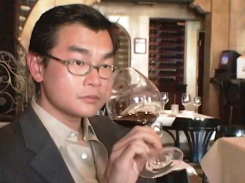 Sosok Rudi Kurniawan yang terkenal di Amerika karena kemahirannya mengendus rasa wine.