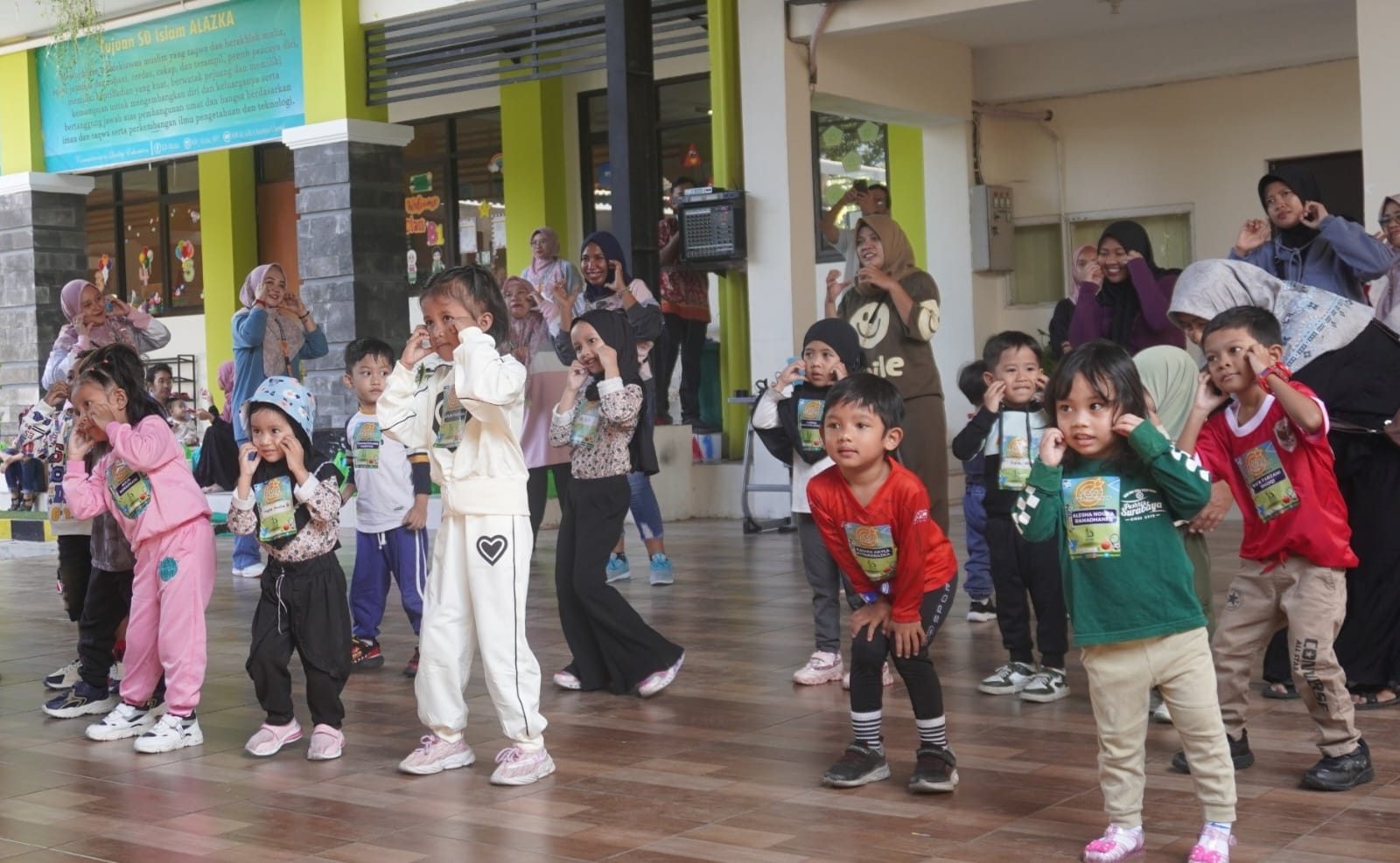 BELAJAR SAMBIL BERMAIN: Playdate merupakan salah satu bentuk untuk memberikan pengalaman belajar yang menyenangkan dan bermakna.