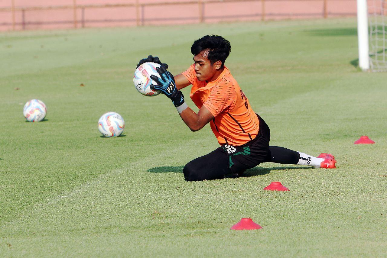 Andhika Ramadhani selalubjadi pilihan utama pada tiga laga terakhir Persebaya.