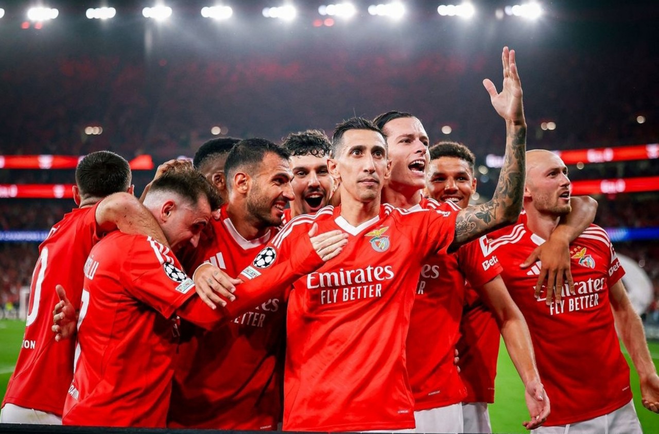 Angel Di Maria Pimpin Benfica hajar Atletico Madrid.