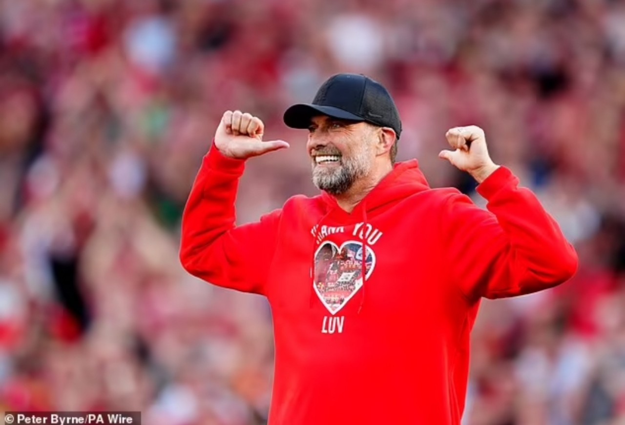 Jurgen Klopp, pria berusia 57 tahun itu meninggalkan jabatannya sebagai manajer Liverpool pada bulan Mei setelah sembilan tahun yang sukses.
