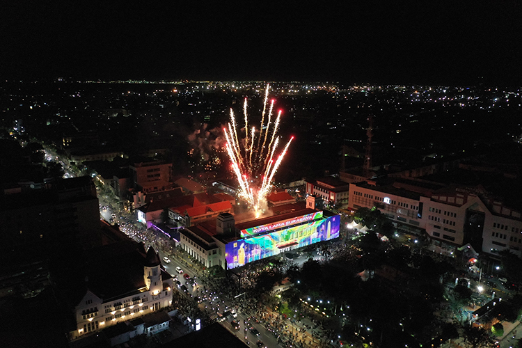 Karya video mapping LZY Visual saat grand launching Kota Lama Surabaya awal Juni lalu.