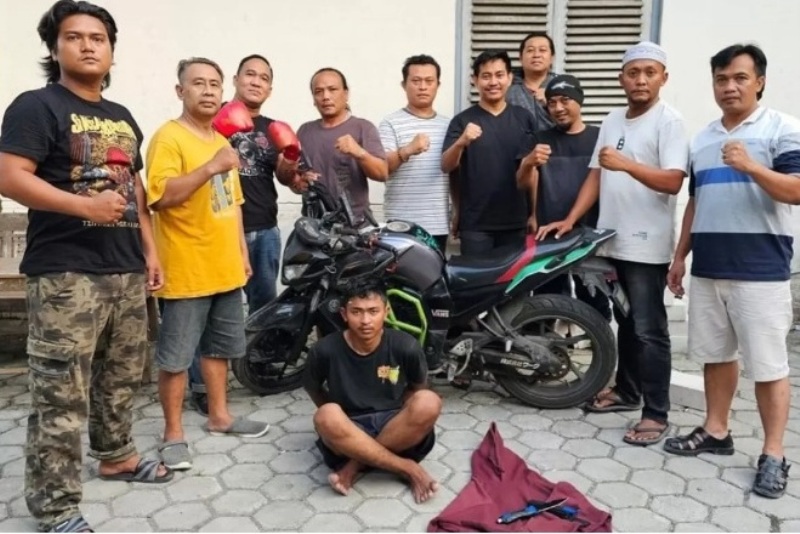 KEJAM: Tersangka pembunuh santriwati hafizah di Darupono Kaliwungu Selatan Kendal berhasil diringkus petugas Polres Kendal.
