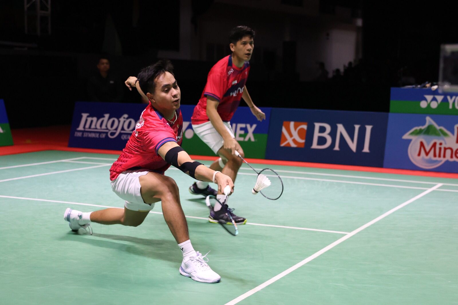 Ganda Putra Indonesia, Rahmat Hidayat dan Yeremia Erich ketika menghadapi pasangan Chinese Taipei di Final WONDR by BNI Indonesia. (PBSI)