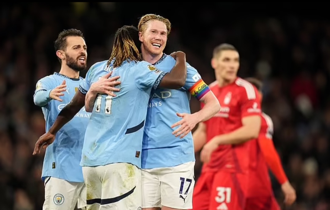 Kevin de Bruyne mencetak gol dan memberikan assist saat Man City mengalahkan Nottingham Forest
